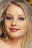 Nicole H 41 years old, from Czech Republic Nicole H 41 years old, from Czech Republic